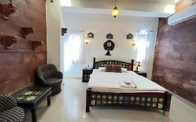 Karma Homestay